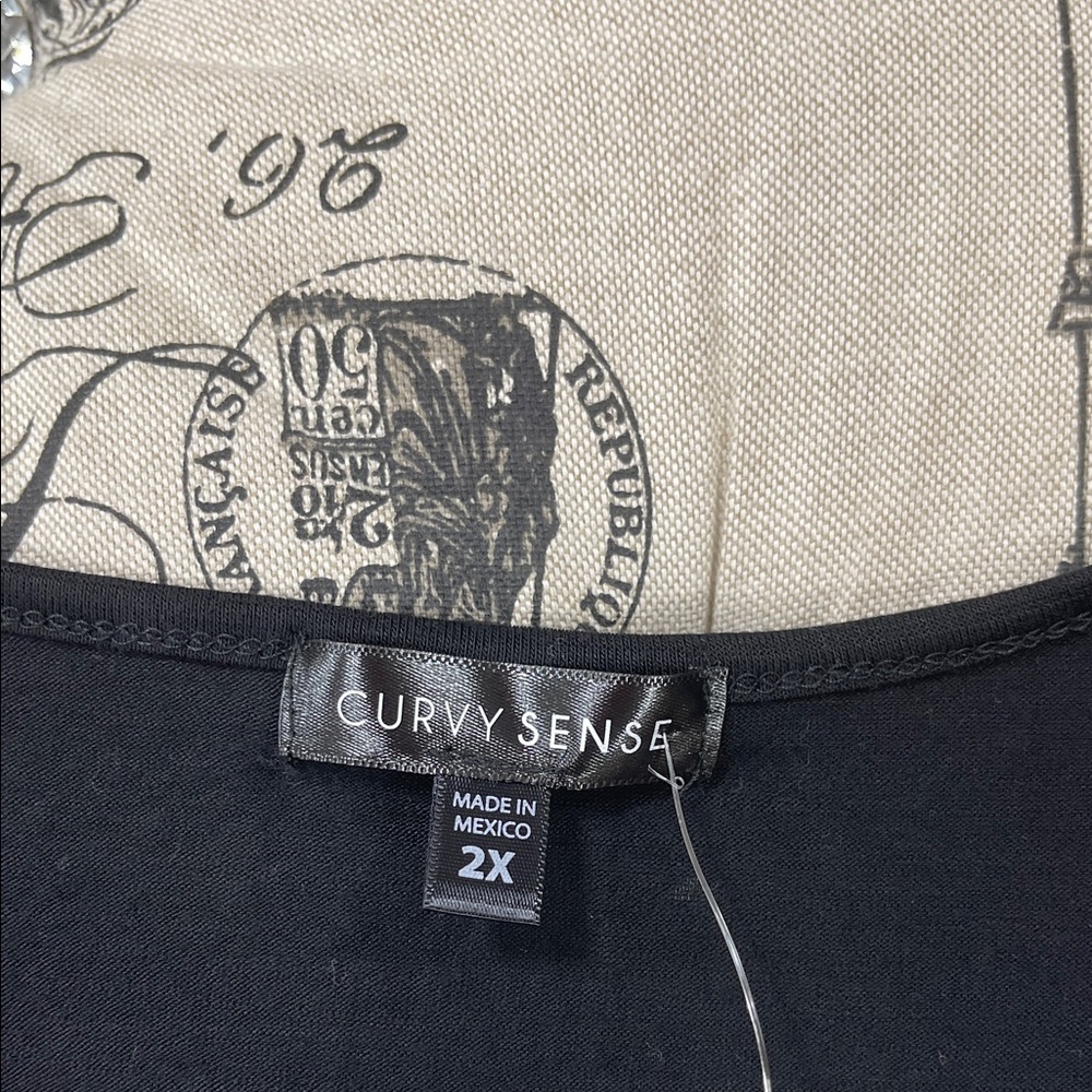 Curvy Sense Drawstring Crop Top - Picture 3 of 9